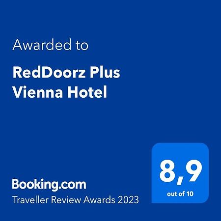 RedDoorz Plus Vienna Hotel Ho-Chi-Minh-Stadt Exterior foto