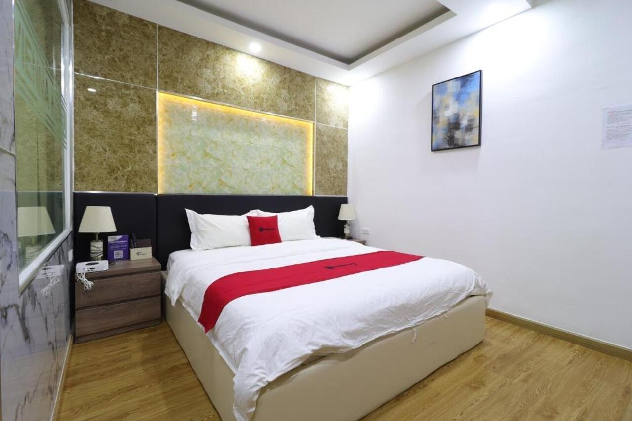 RedDoorz Plus Vienna Hotel Ho-Chi-Minh-Stadt Exterior foto